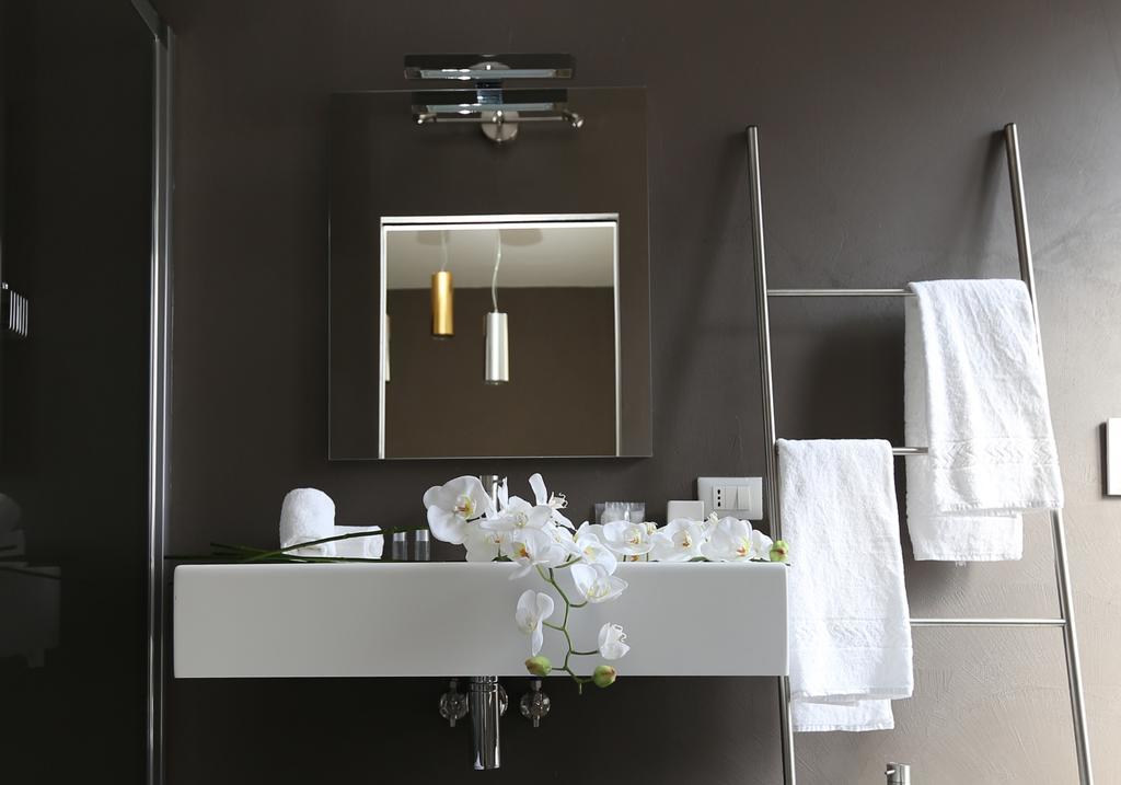 Residenza Crescenzio Hotel Rome Room photo