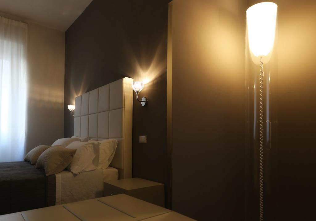 Residenza Crescenzio Hotel Rome Room photo