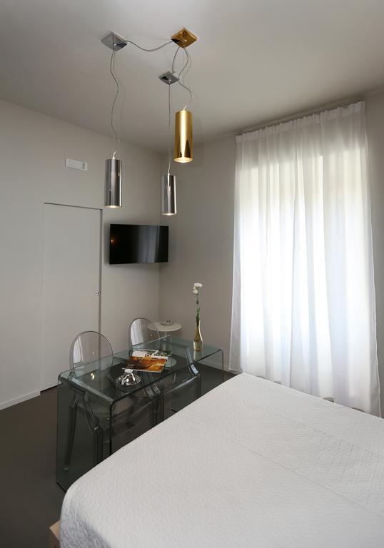 Residenza Crescenzio Hotel Rome Room photo